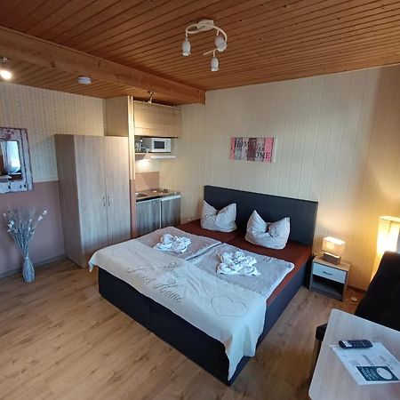 Haus Oberkassel Hotel Bonn Ngoại thất bức ảnh
