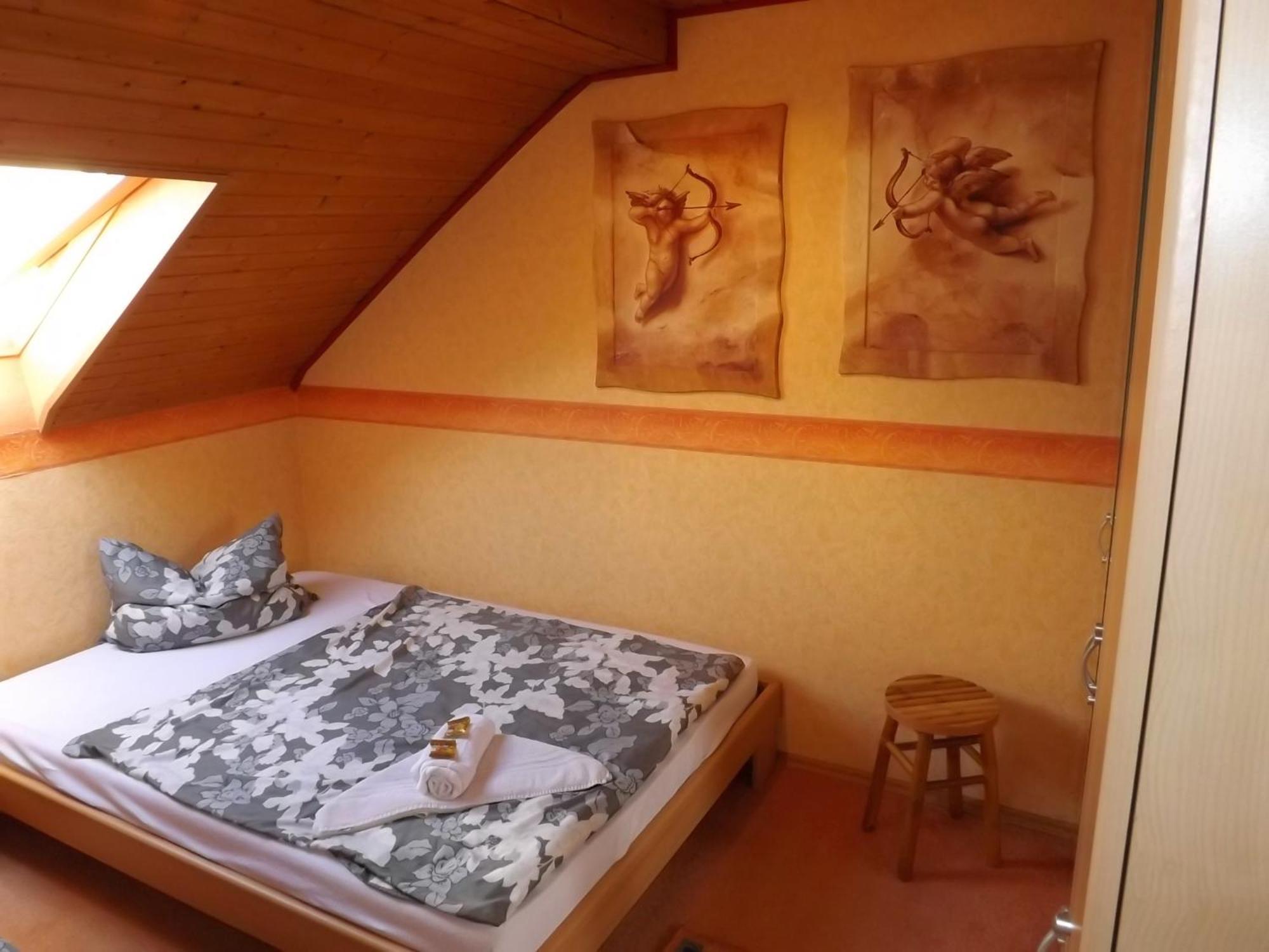 Haus Oberkassel Hotel Bonn Ngoại thất bức ảnh