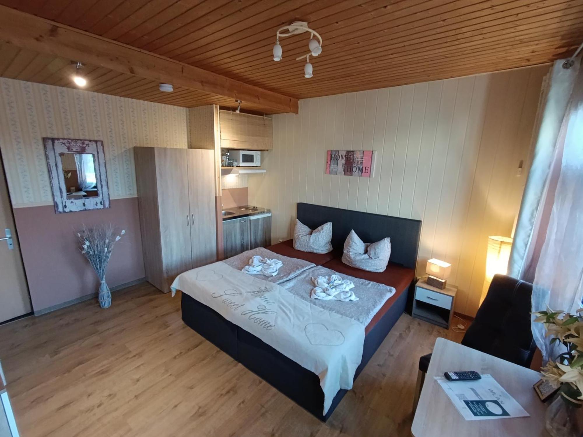 Haus Oberkassel Hotel Bonn Ngoại thất bức ảnh