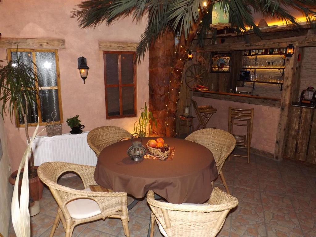 Haus Oberkassel Hotel Bonn Ngoại thất bức ảnh